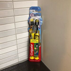 NWT Colgate Minecraft kids 5+ two pack toothbrush